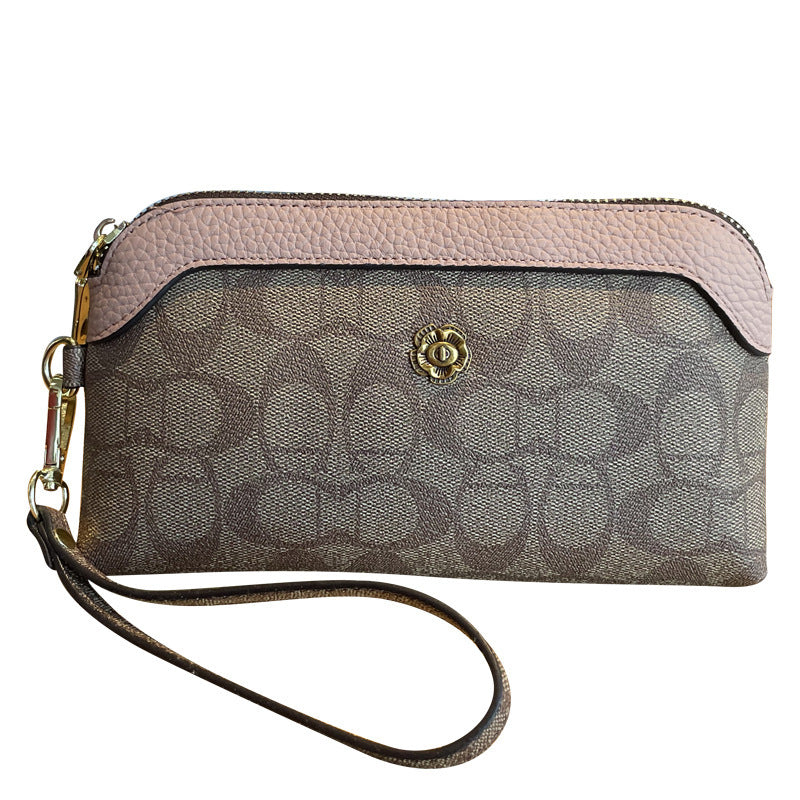 The Ava Clutch
