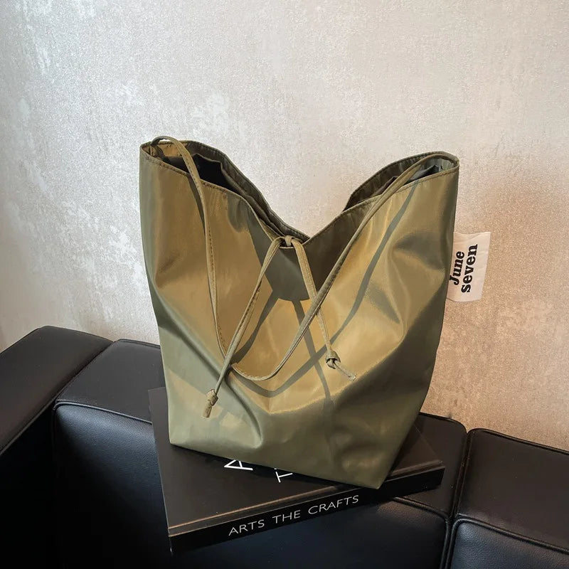 The Nova Tote