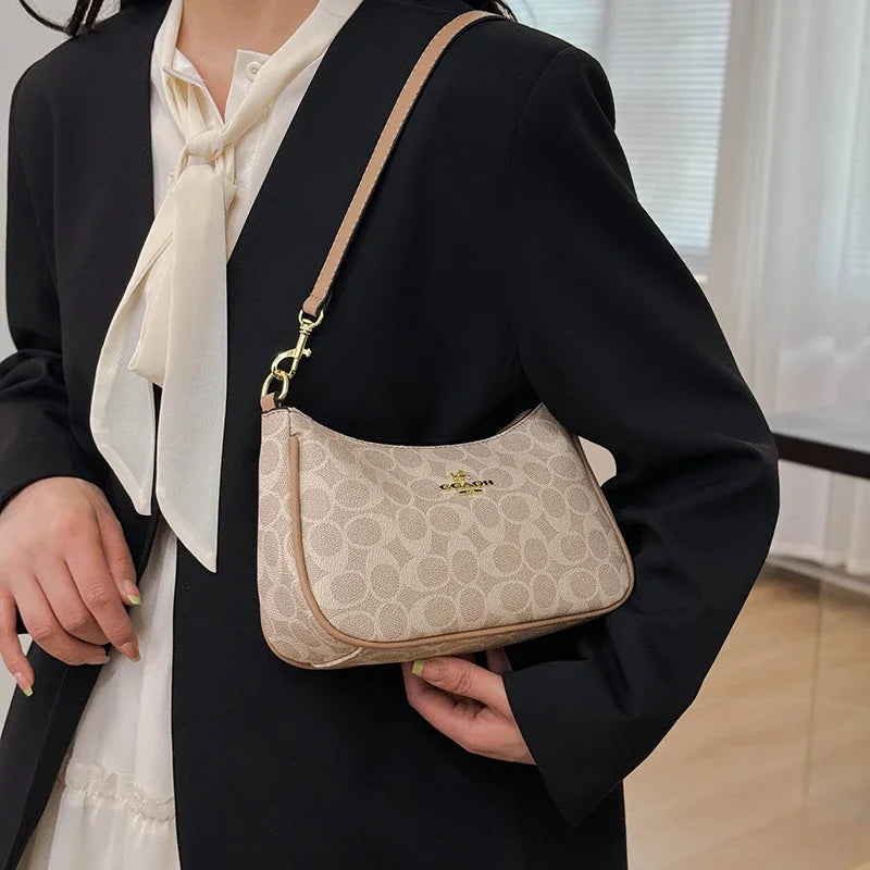 Elegant Leather Tote — City Shoulder Bag